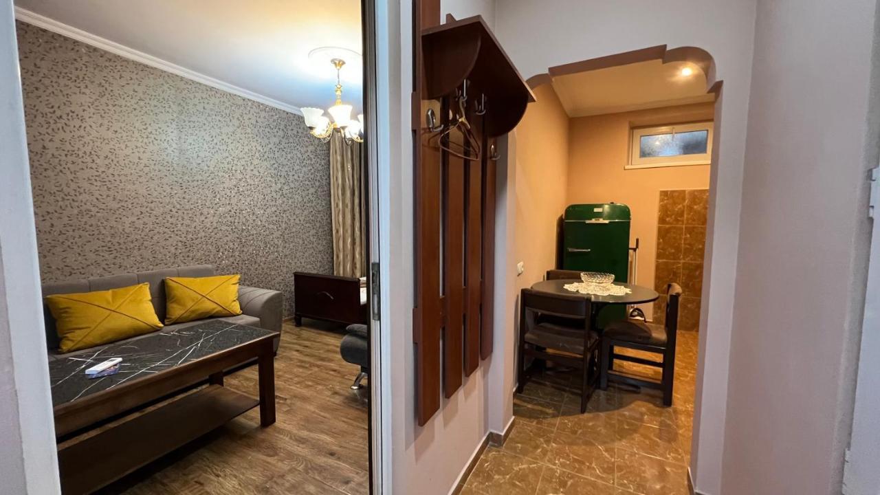 Guest House - Avlabari Tbilisi Exterior photo
